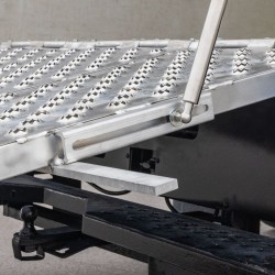 Folding ramp system for box trucks HDR Heavy Duty Ramps **Commercial** 3,00 $CA